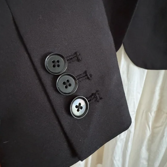 Black women’s suit jacket The Torie Jacket Size 6 for office official - Picture 2 of 4